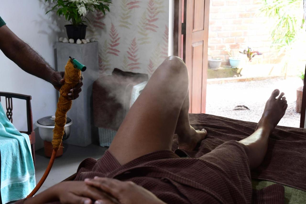 Villa Velmarie Yoga And Ayurveda House All Inclusive Beruwala Bagian luar foto
